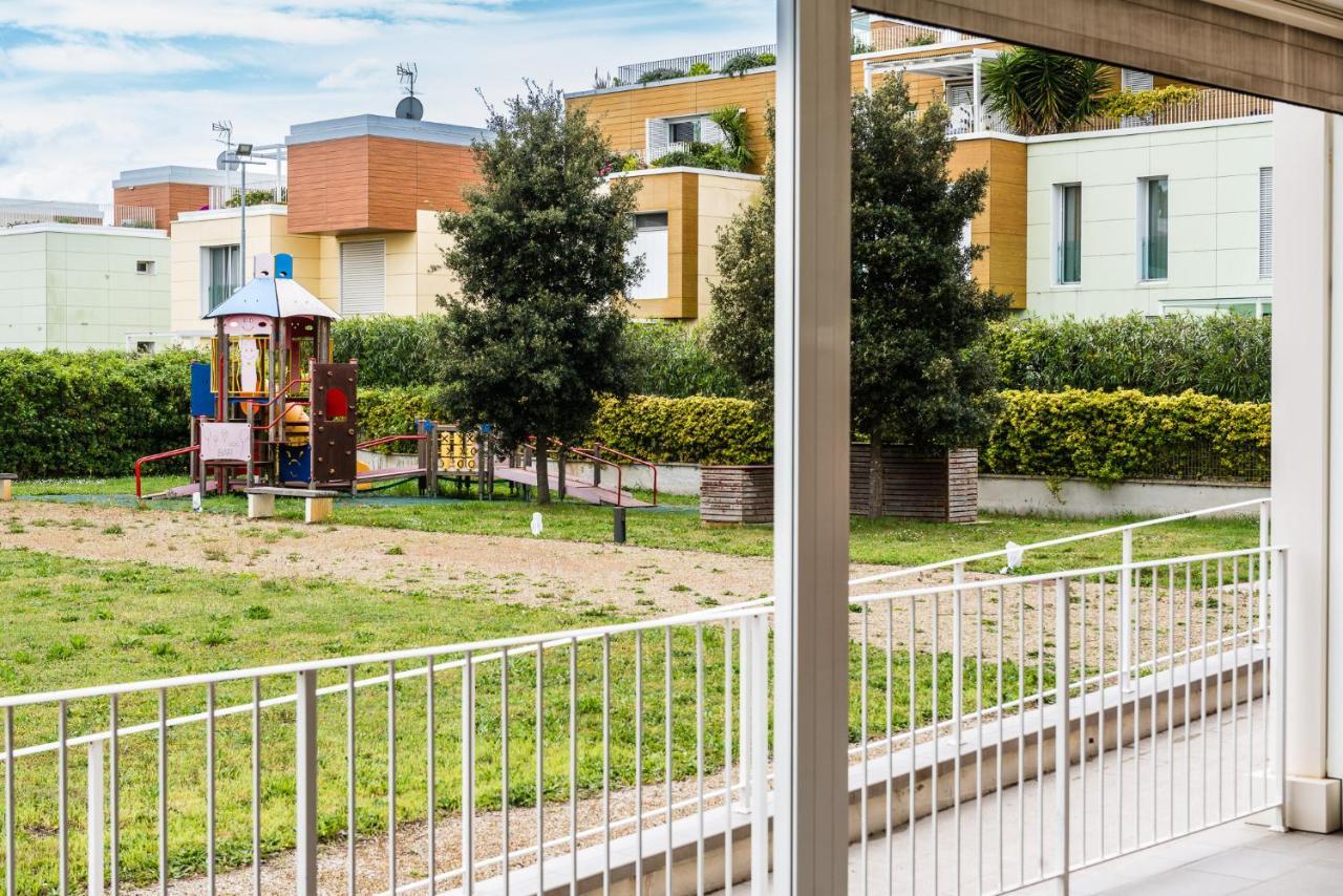 Eliopoli Beach Hostel & Restaurant Tirrenia Zewnętrze zdjęcie